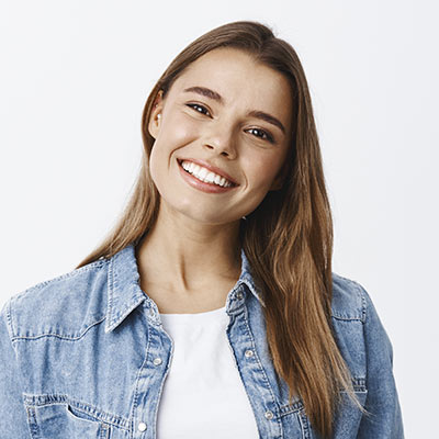 Ayesha Khan | Lahore